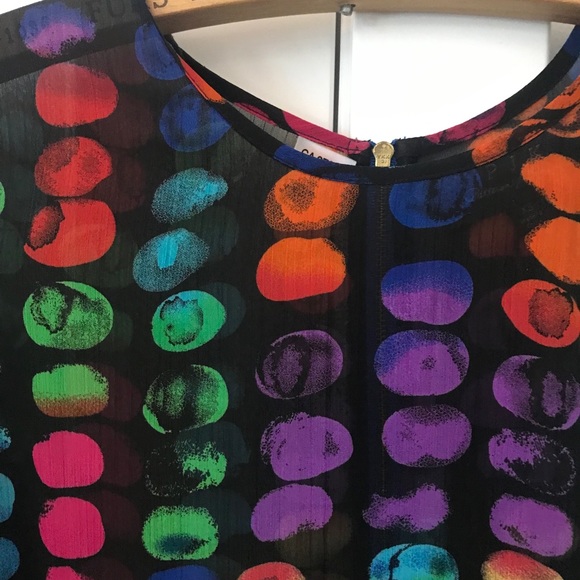 Cute Polka Dot Top - Quarter Length Cuffed Sleeves - Size XS - Picture 6 of 6